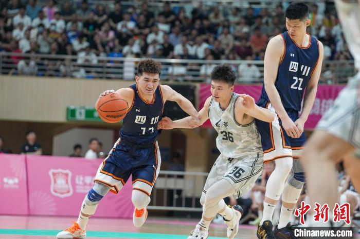 全运会男子篮球A组资格赛在广西贵港正式开幕，