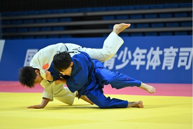 千余选手在安徽蚌埠奥体中心与四川简阳文体中