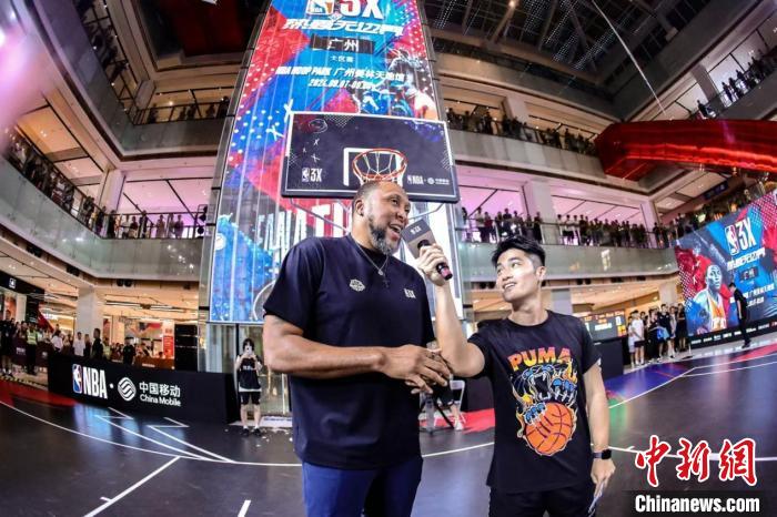 广州新落成的NBA HOOP PARK迎来南部大区赛收官，马
