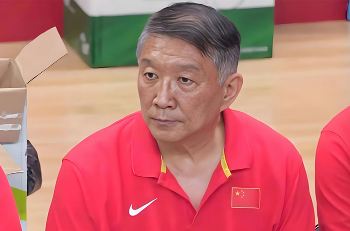 张茹首发出场0分3次犯规被弃用 中国女篮力克巴