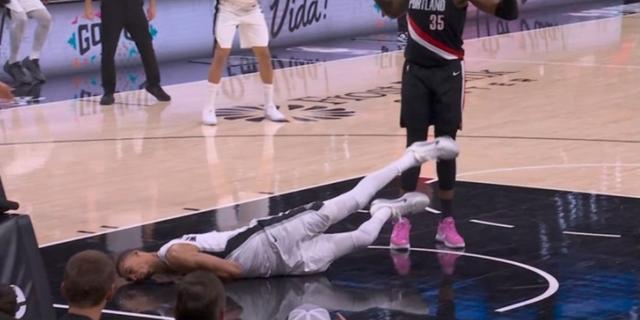 文班亚马伤退马刺遭逆转开拓者客场取胜